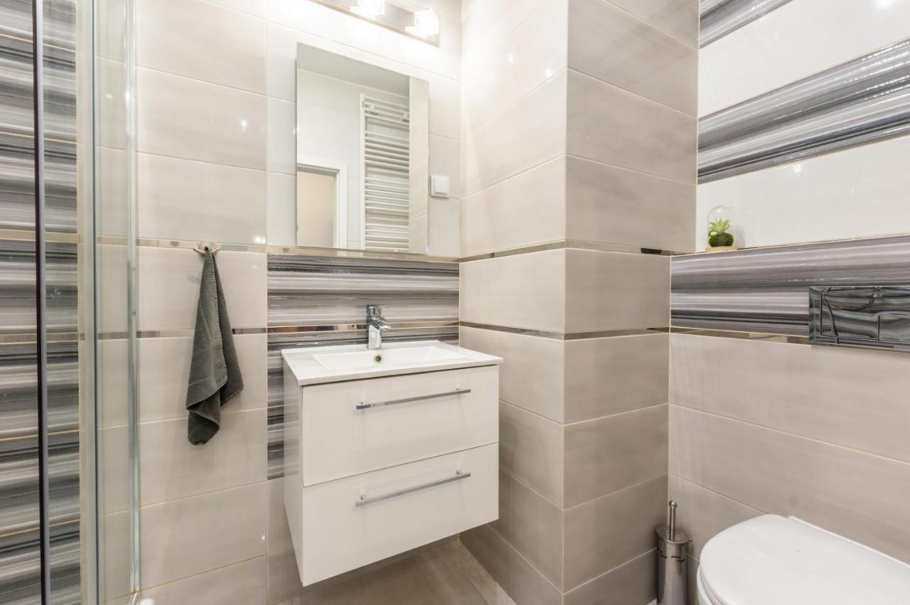 Galeria Rondo Wiatraczna Apartments 华沙 外观 照片